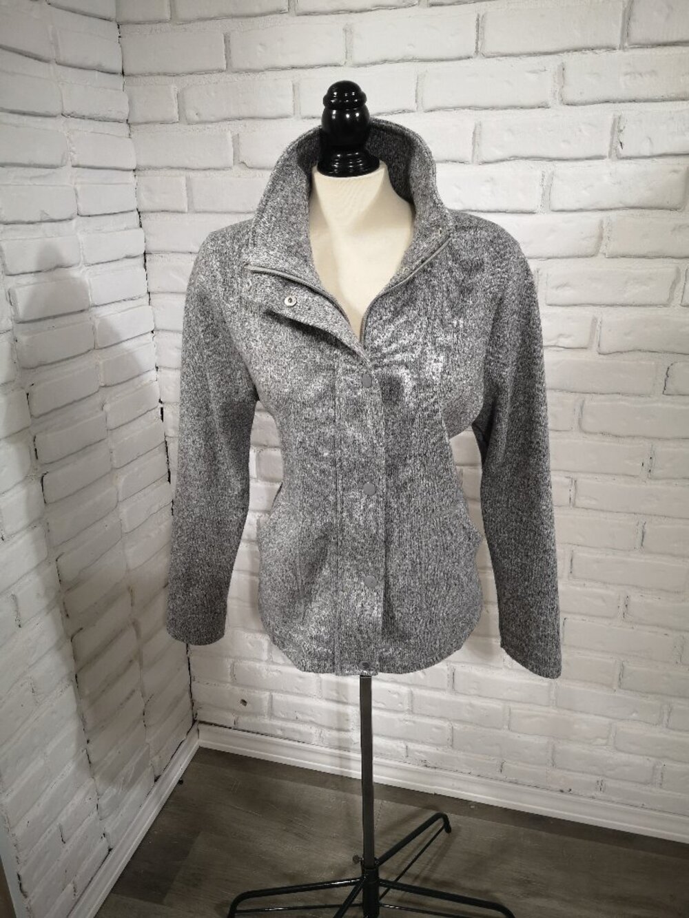 Jessica Ladies Size XL Grey Fleece Lined Zipper & Snap Front Jacket